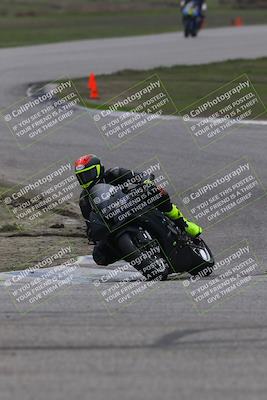 media/Nov-30-2025-TrackDaz (Sun) [[d8b22663df]]/A Group/Session 3 (Off Ramp)/